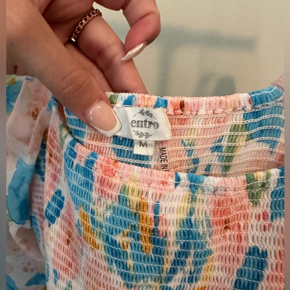 Entro Floral Romper size medium - Picture 5 of 5